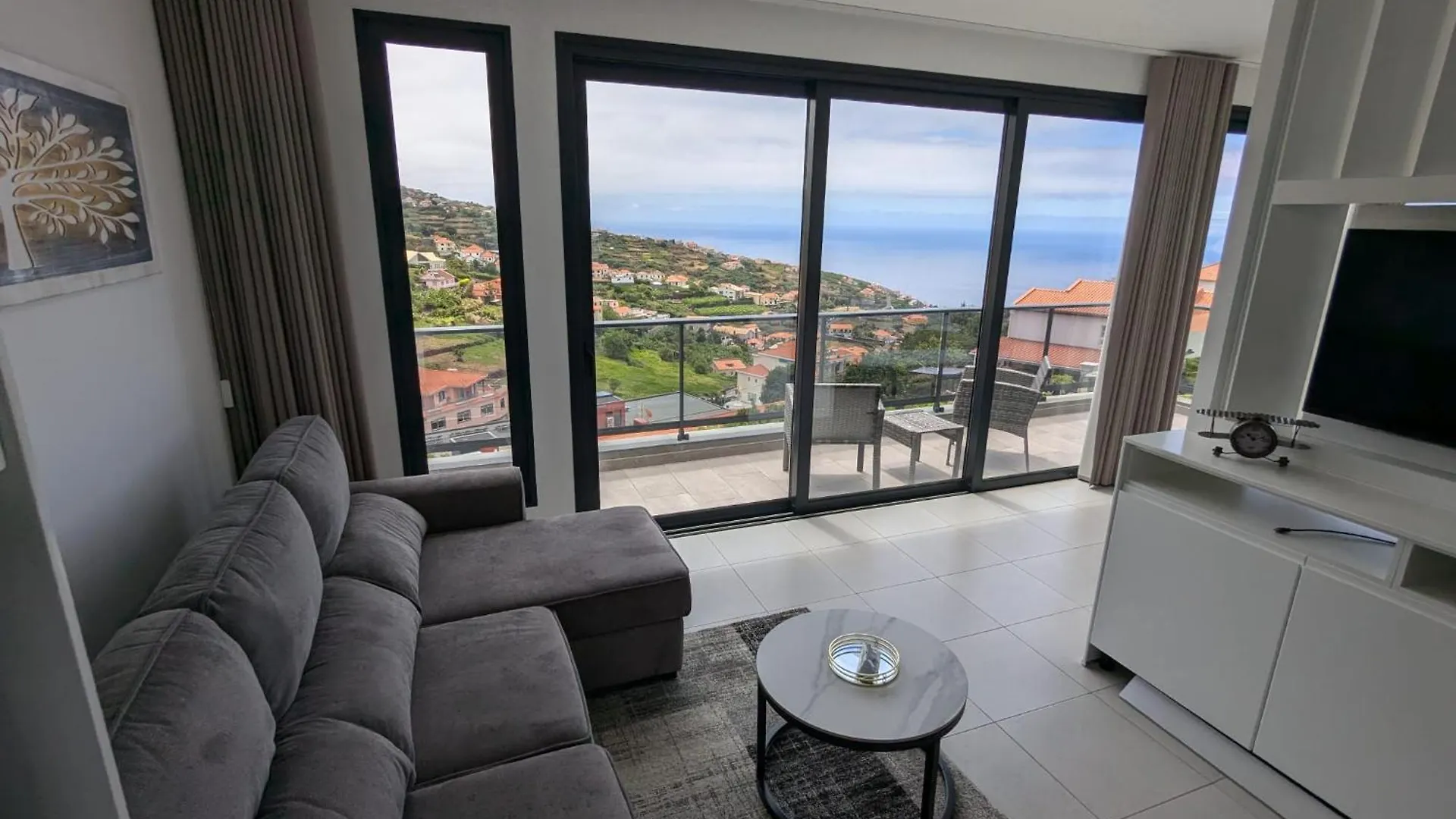 Apartment Antonette Calheta  Portugal